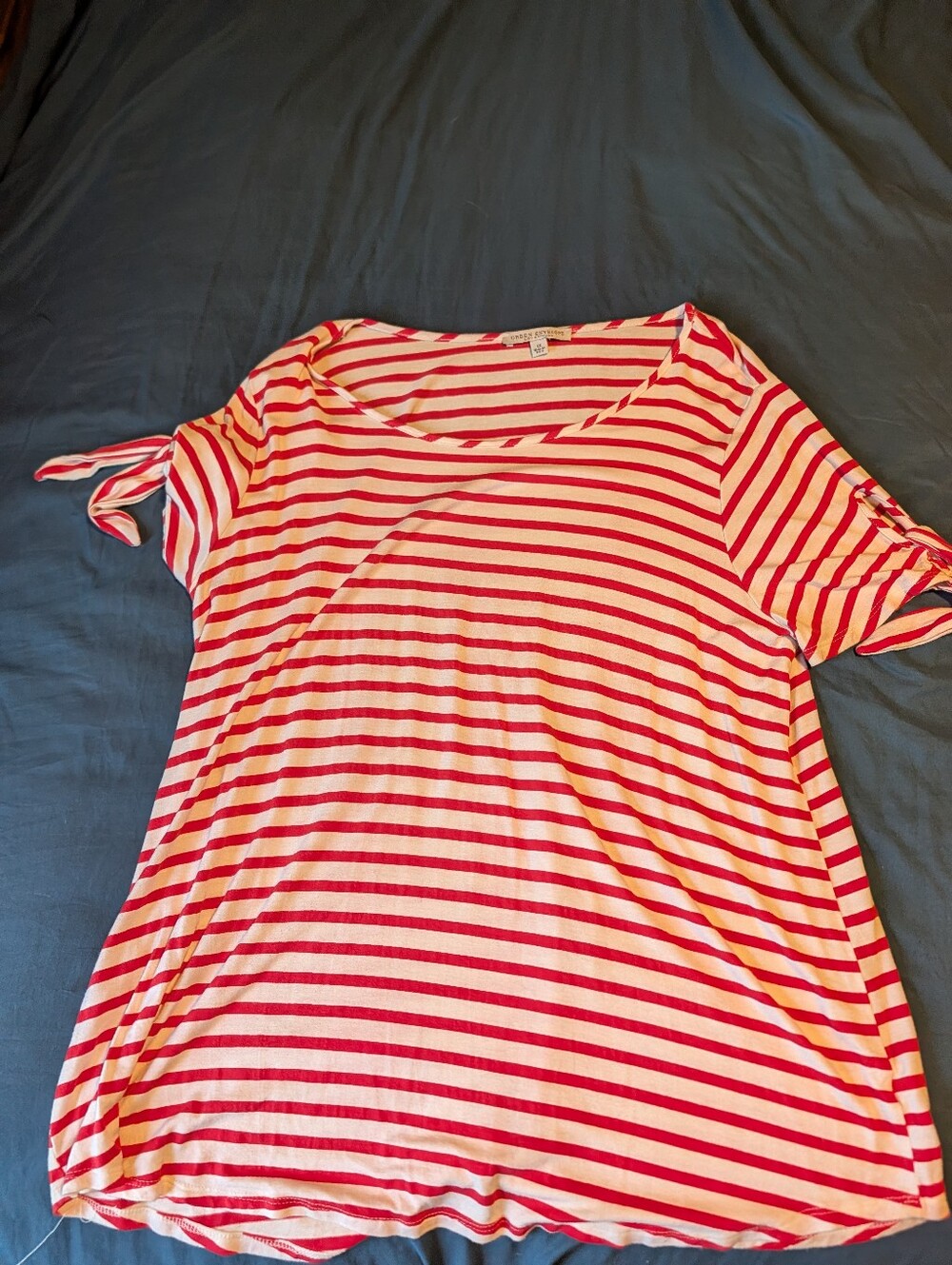 Green Envelope Red and White Striped Tie-Sleeve Short Sleeve Top